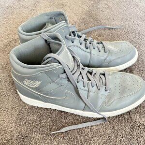 Nike Air Jordan 1 Mid Cool Grey - Mens size 13